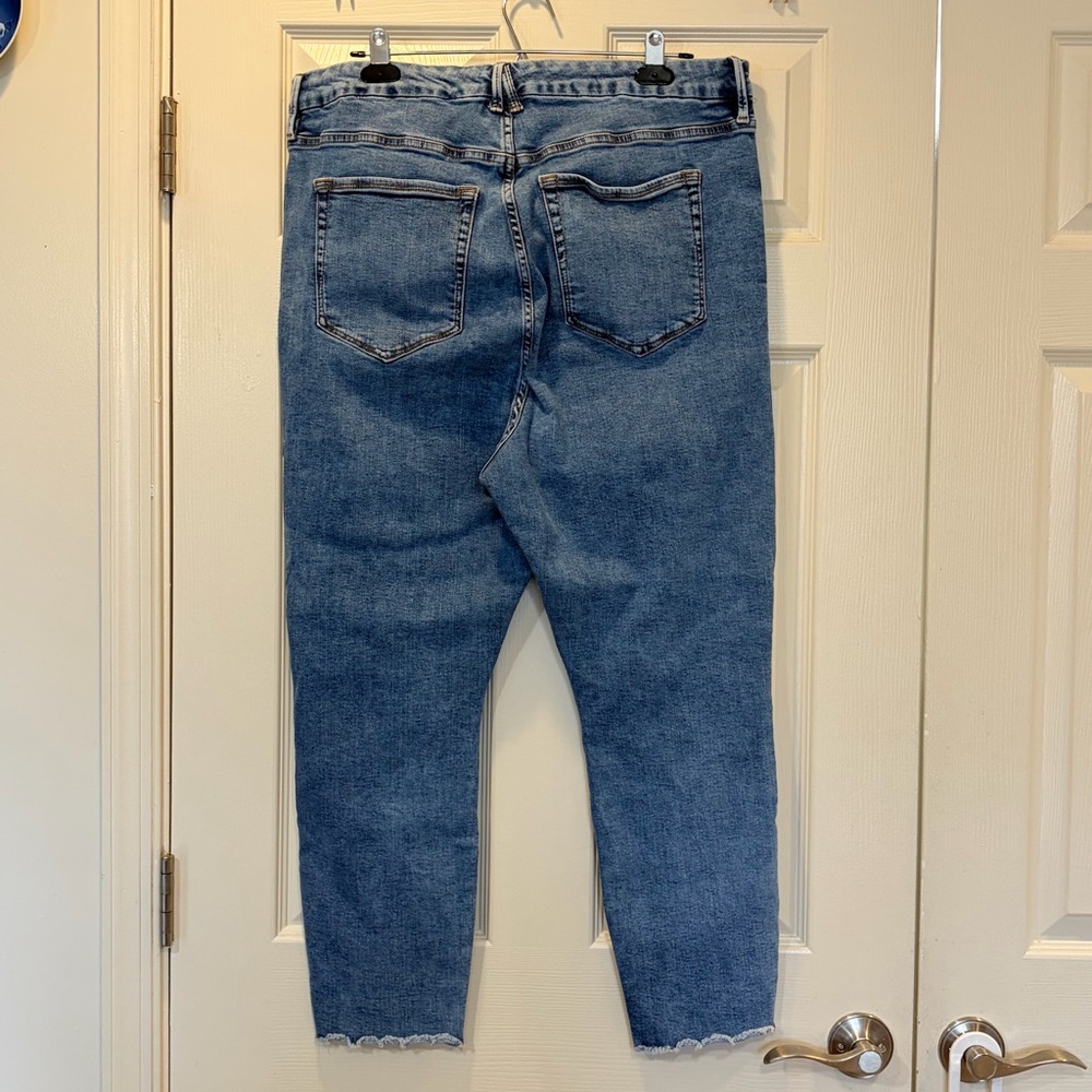 Good American Women’s High Rise Jeans Pants Skinny Size 22 - Picture 2 of 3